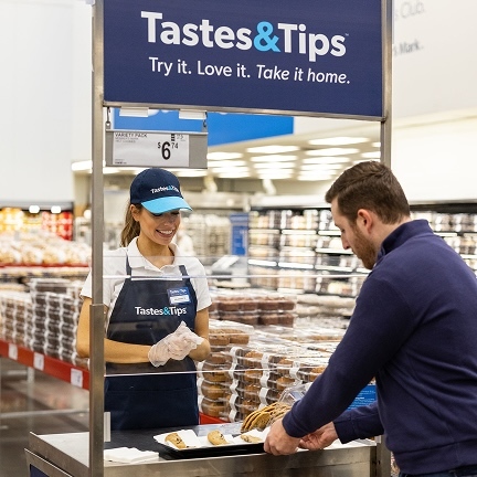 In-Club Tastes & Tips Sampling Event at Bakery Display